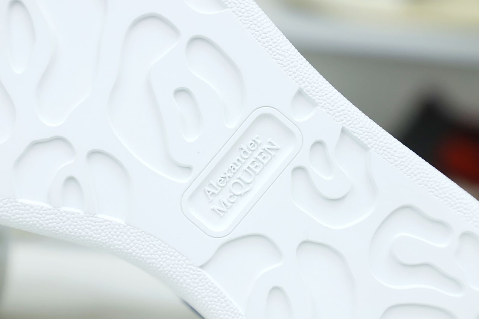 Alexander McQueen BAOSHILAN