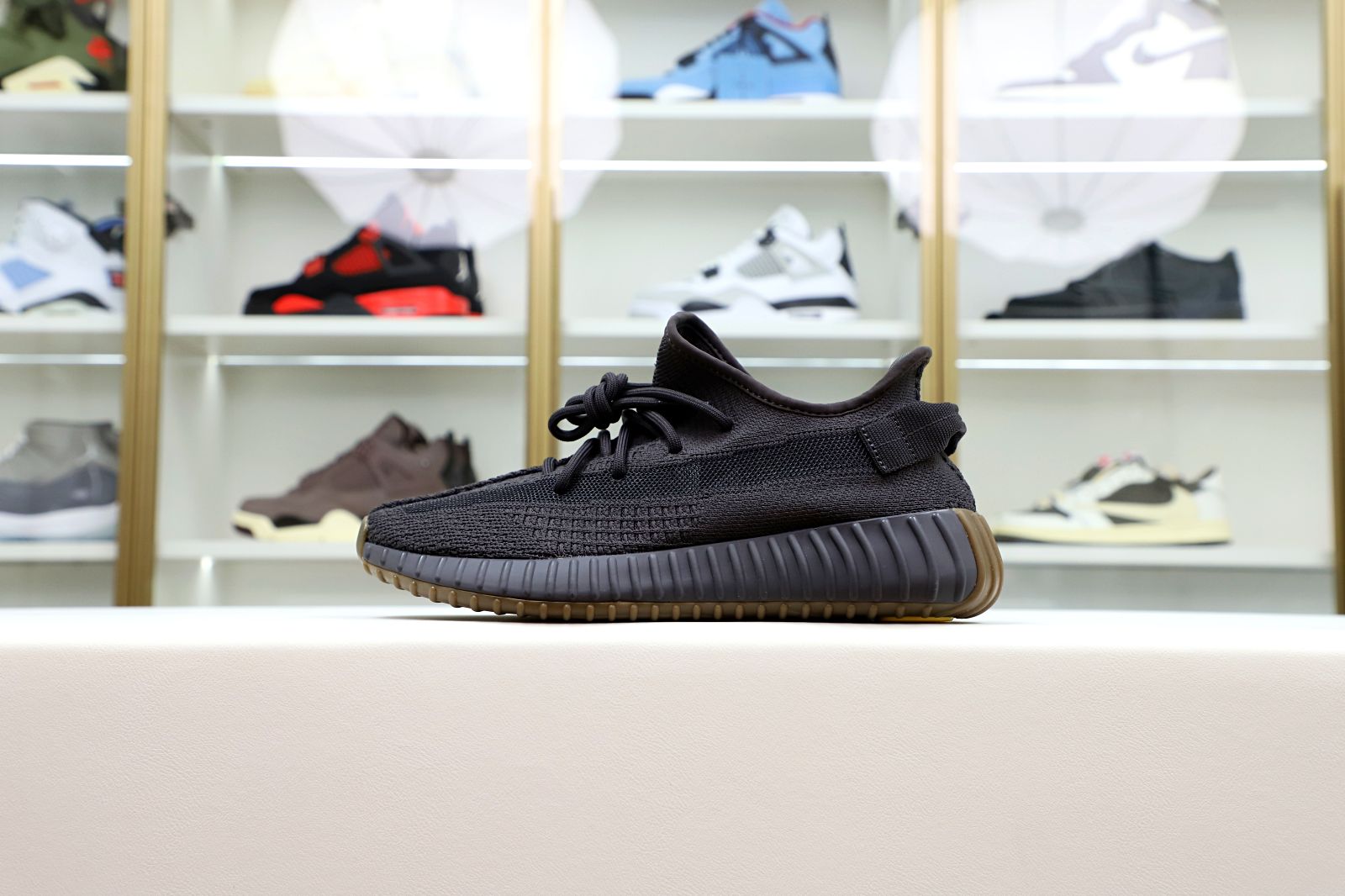 YEEZY BOOST  350 V2 ORIGINALS