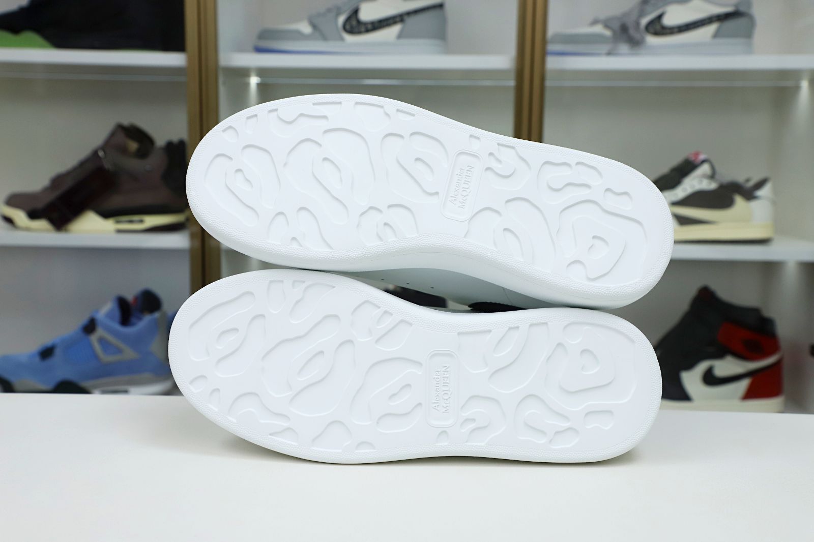 Alexander McQueen WHITE SMOOTH