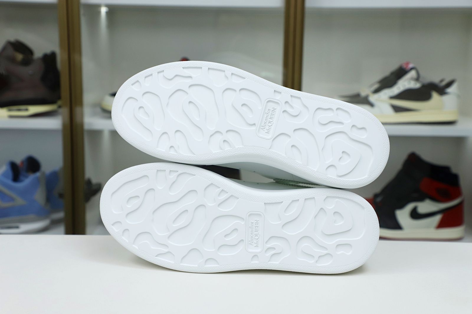 Alexander McQueen huancailan