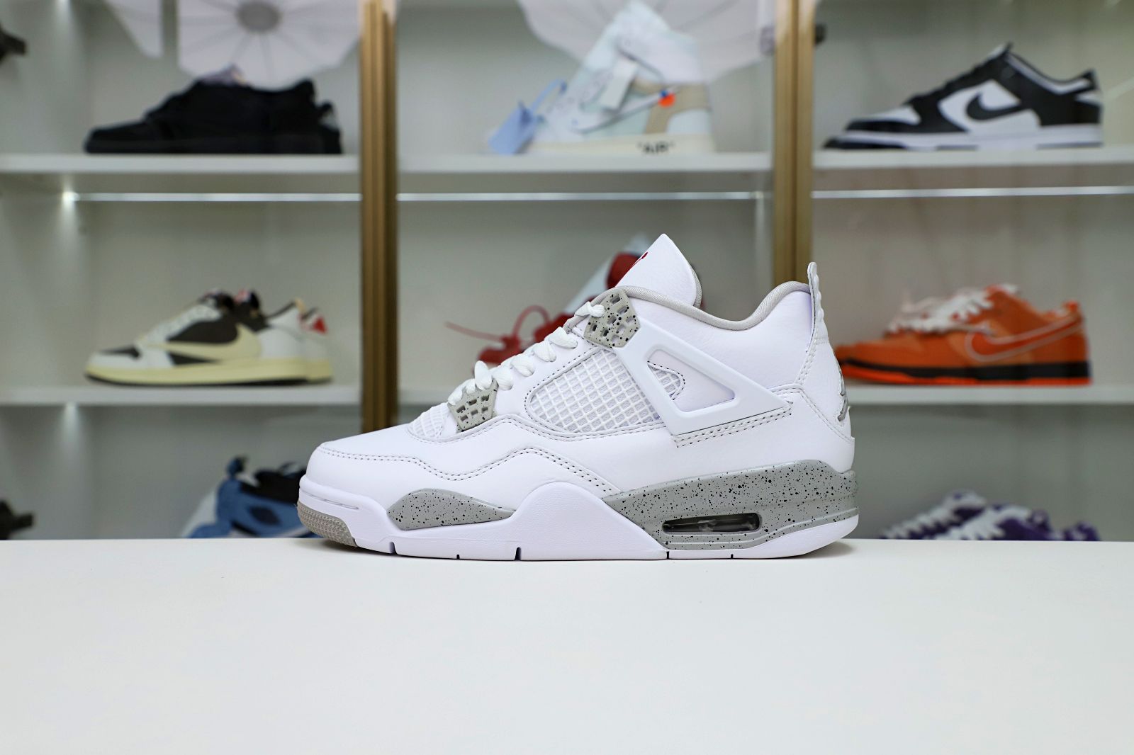 AIR JORDAN 4 RETRO 'WHITE OREO'