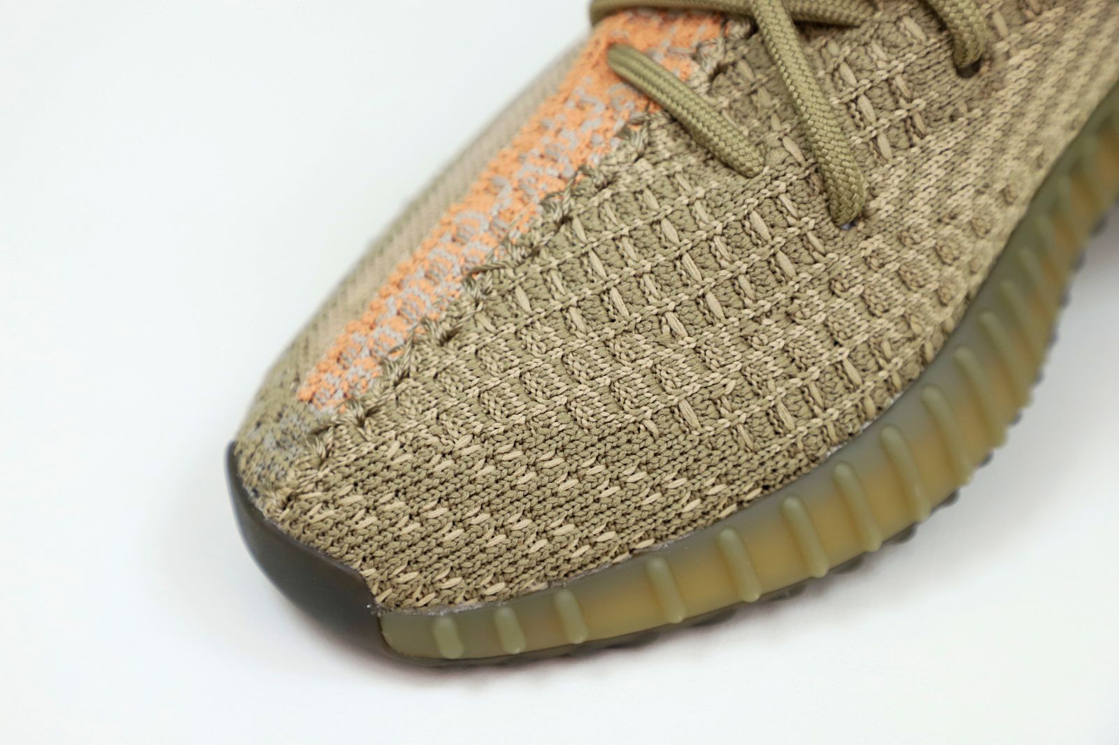 Yeezy boost 350 v2