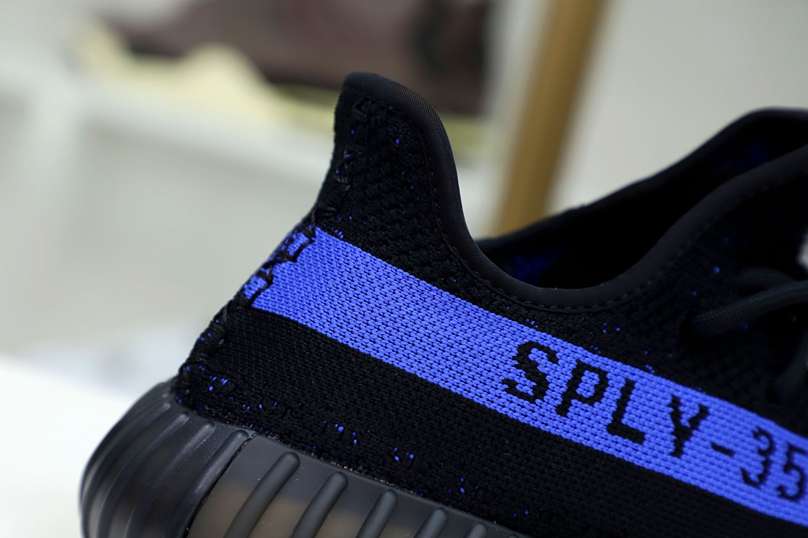 YEEZY BOOST 350 V2 'DAZZLING BLUE'