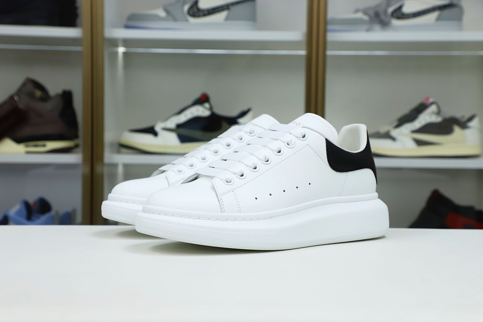 Alexander McQueen WHITE SMOOTH