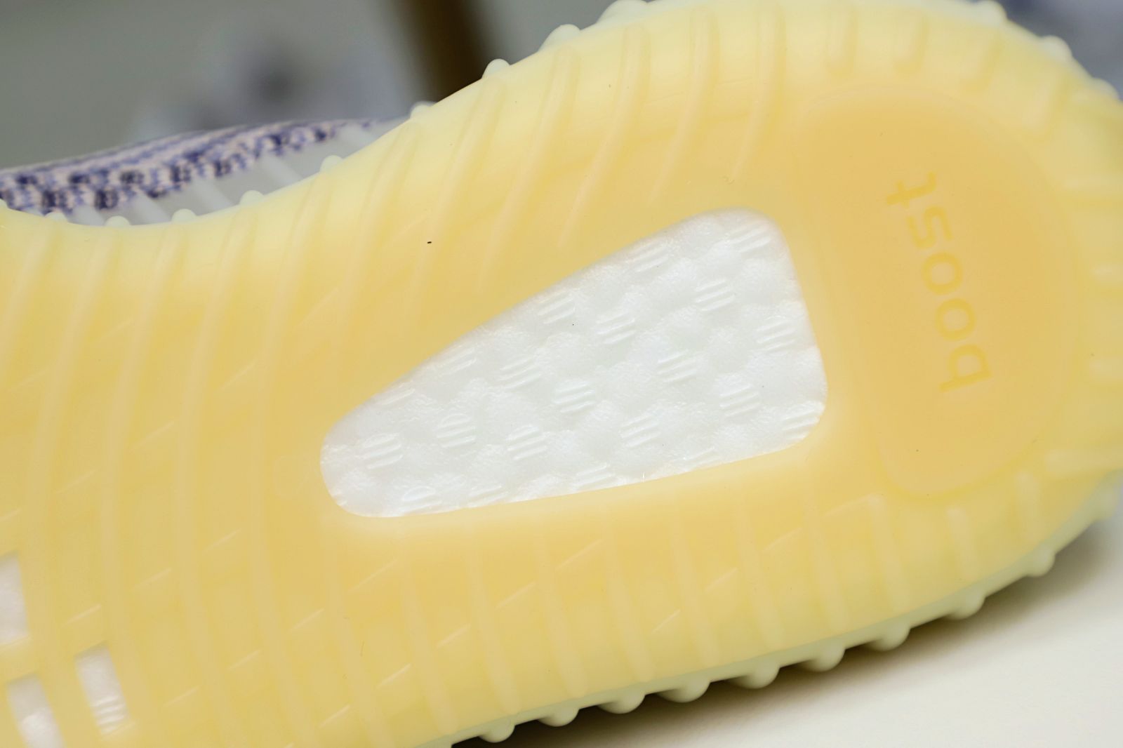 YEEZY BOOST 350 V2 'ASH PEARL'