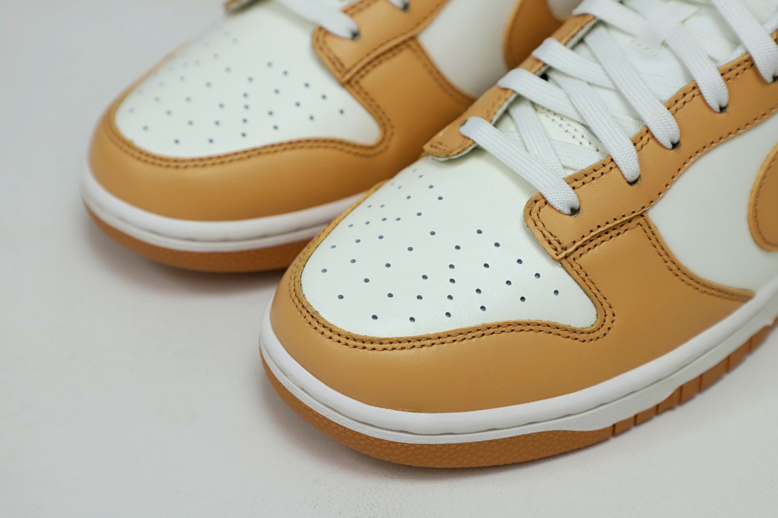 WMNS DUNK LOW 'HARVEST MOON'