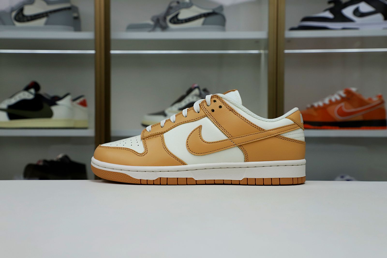 WMNS DUNK LOW 'HARVEST MOON'