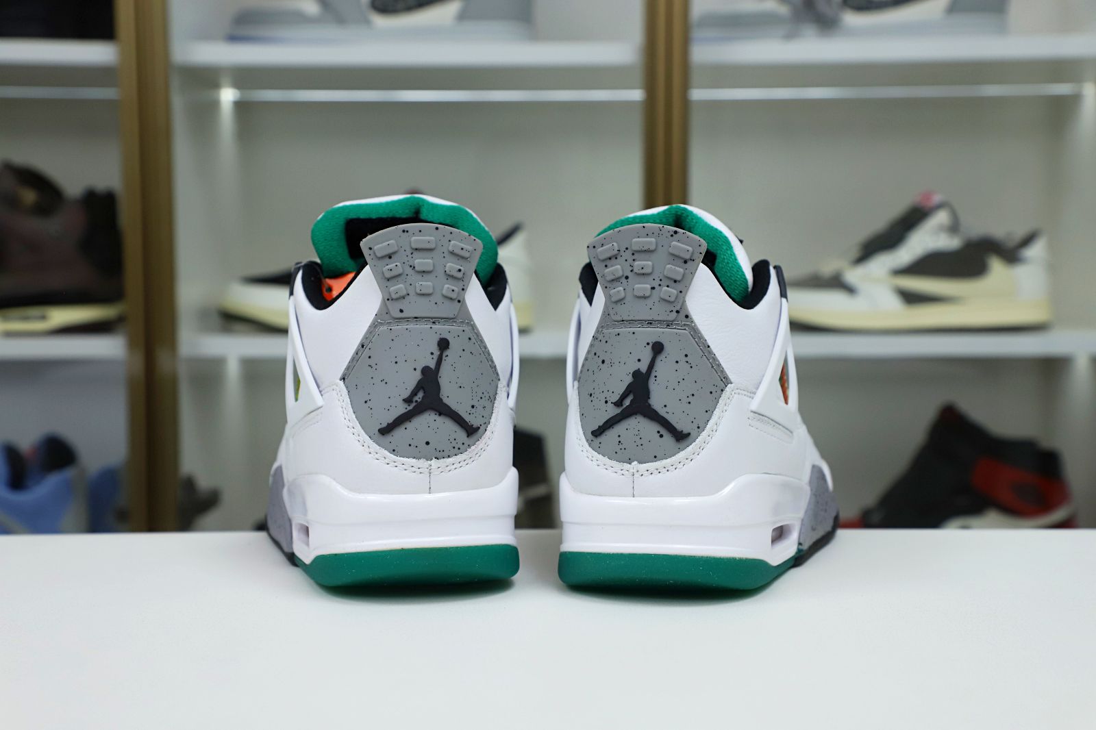WMNS AIR JORDAN 4 RETRO 'RAST