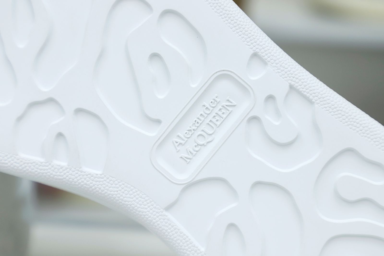 Alexander McQueen WHITE SMOOTH CALF LEATHER RED SUEDE