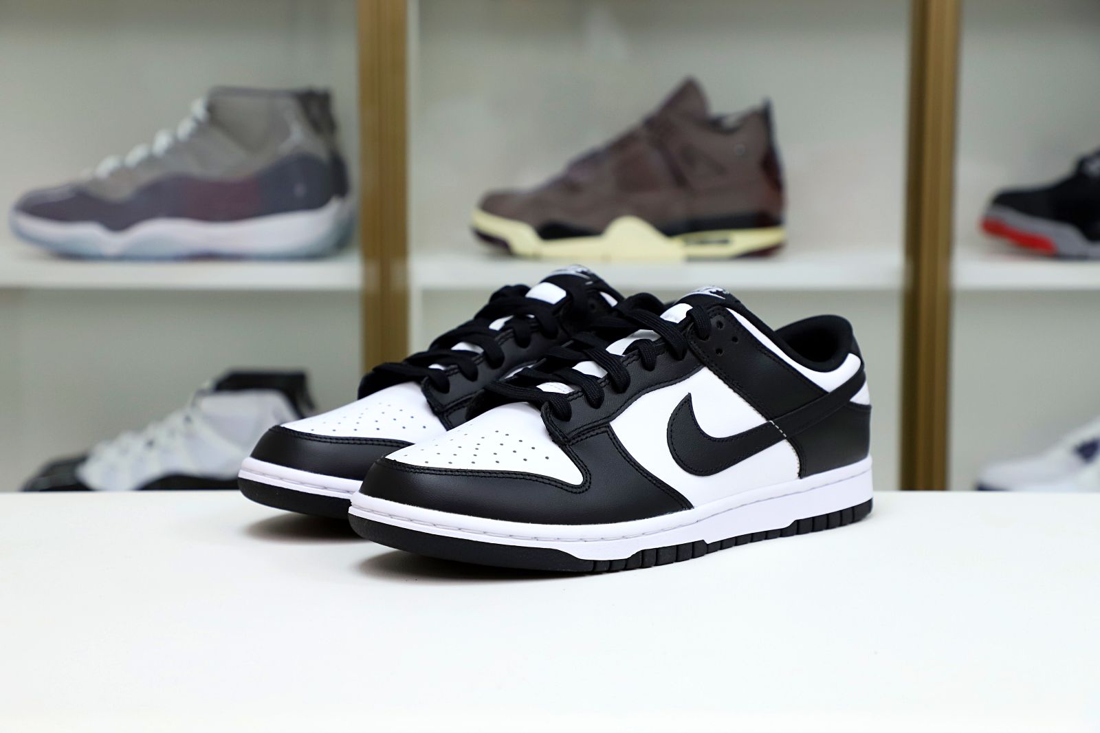 DUNK LOW PANDA 'BLACK WHITE'