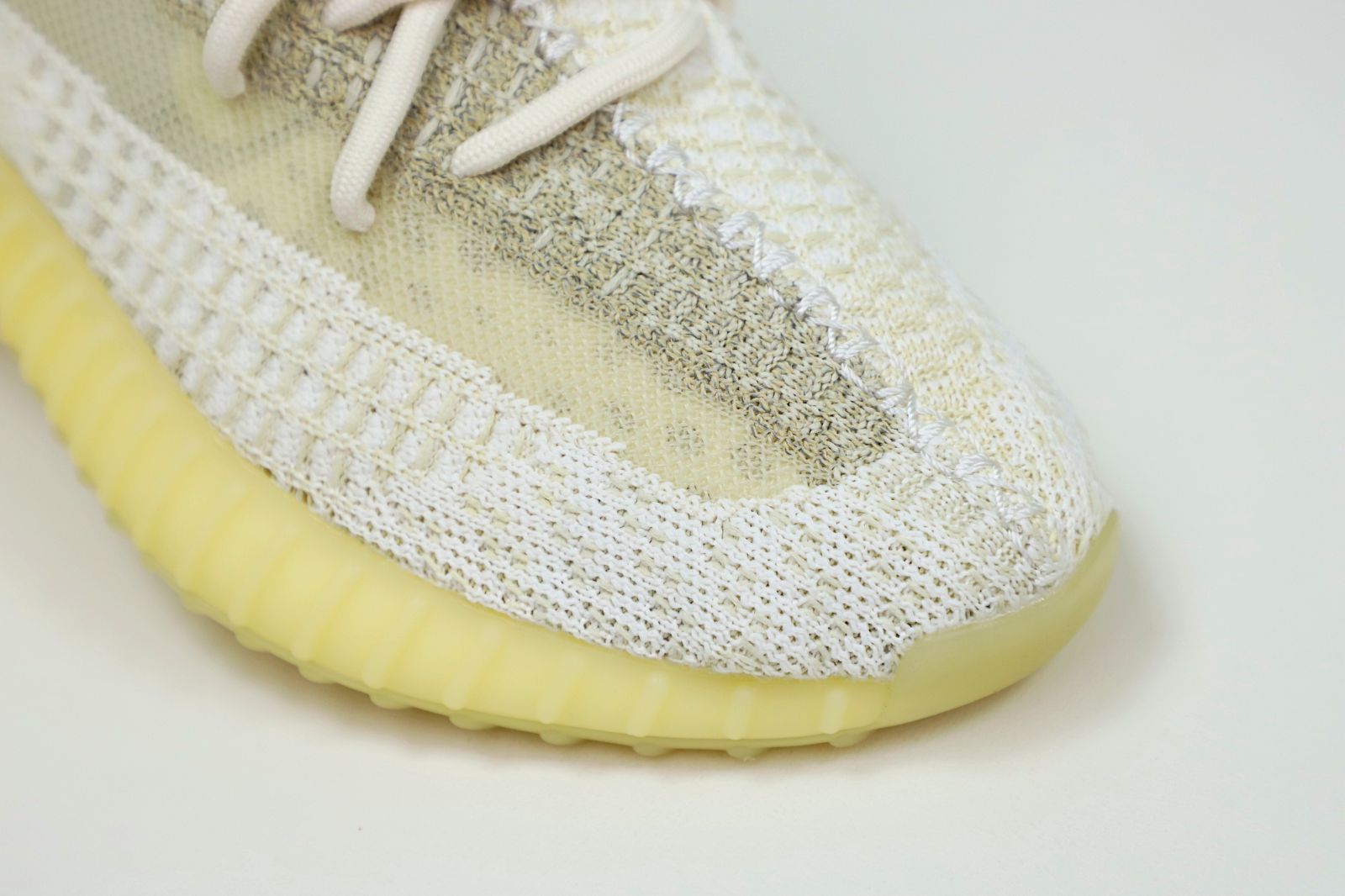 Yeezy Boost 350 V2