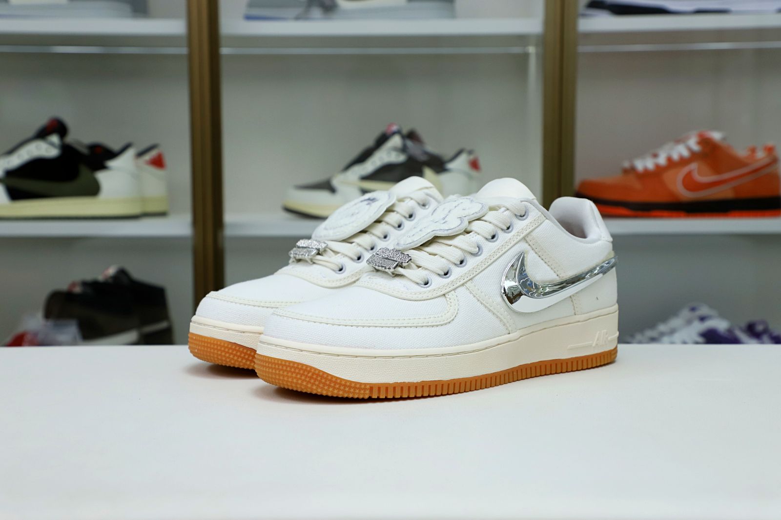 TRAVIS SCOTT X AIR FORCE 1 'SAIL'
