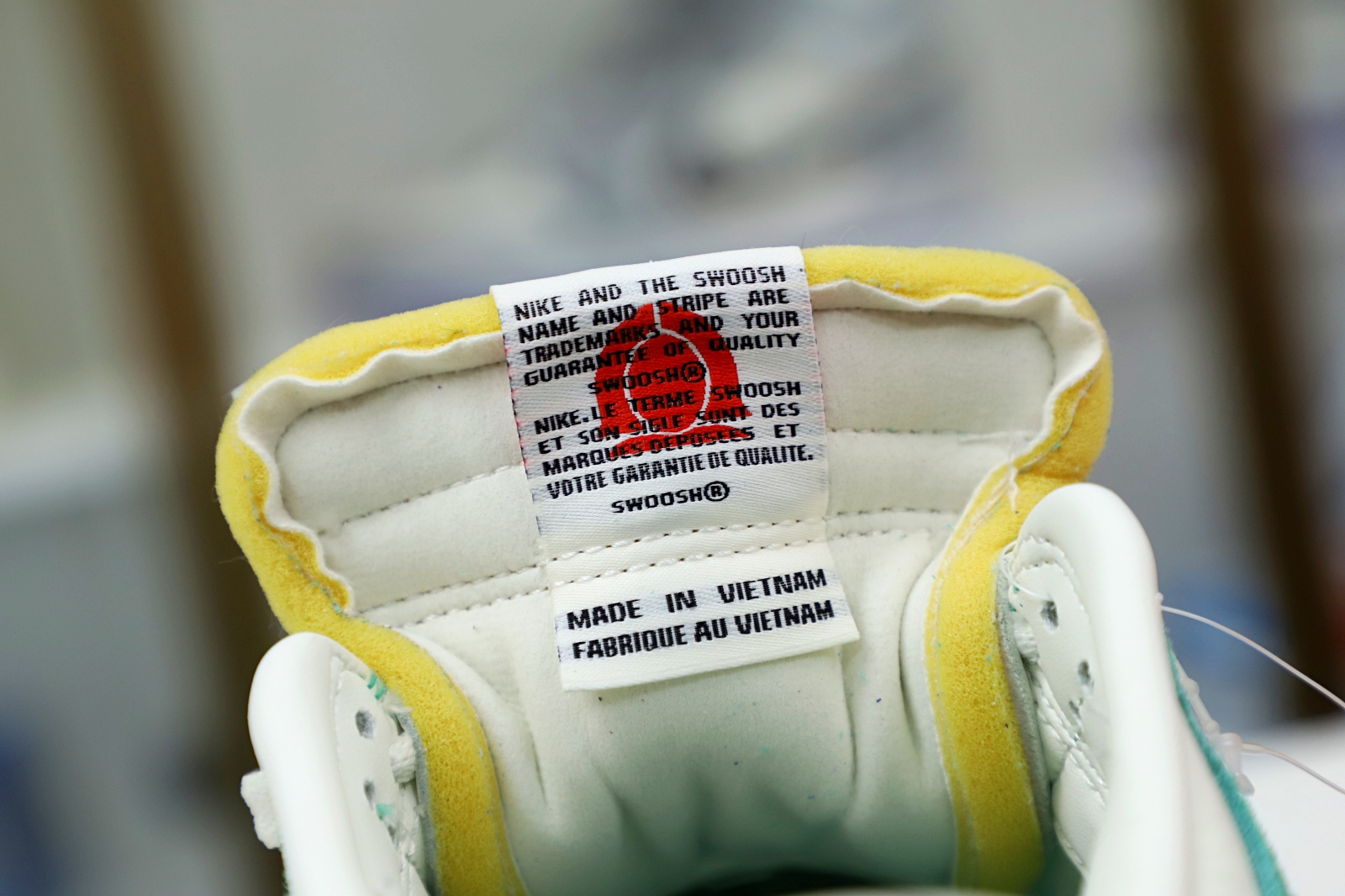 KASINA X DUNK LOW 'ROAD SIGN'