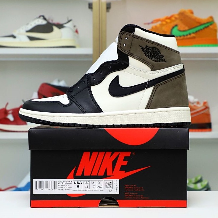 AIR JORDAN 1 RETRO HIGH OG 'DARK MOCHA'