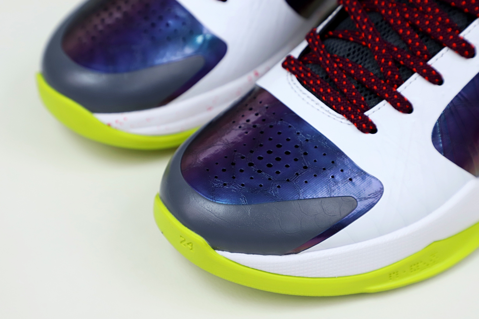 NIKE ZOOM KOBE 5