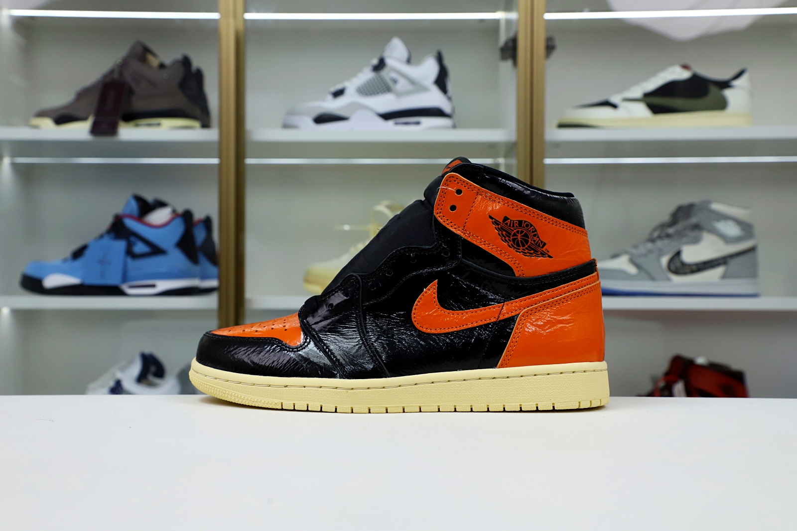 AIR JORDAN 1 RETRO HIGH OG 'SHATTERED BACKBOARD 3.0'