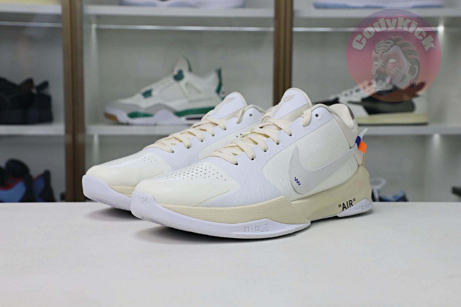 OFF-WHITEX  Nike Zoom Kobe5