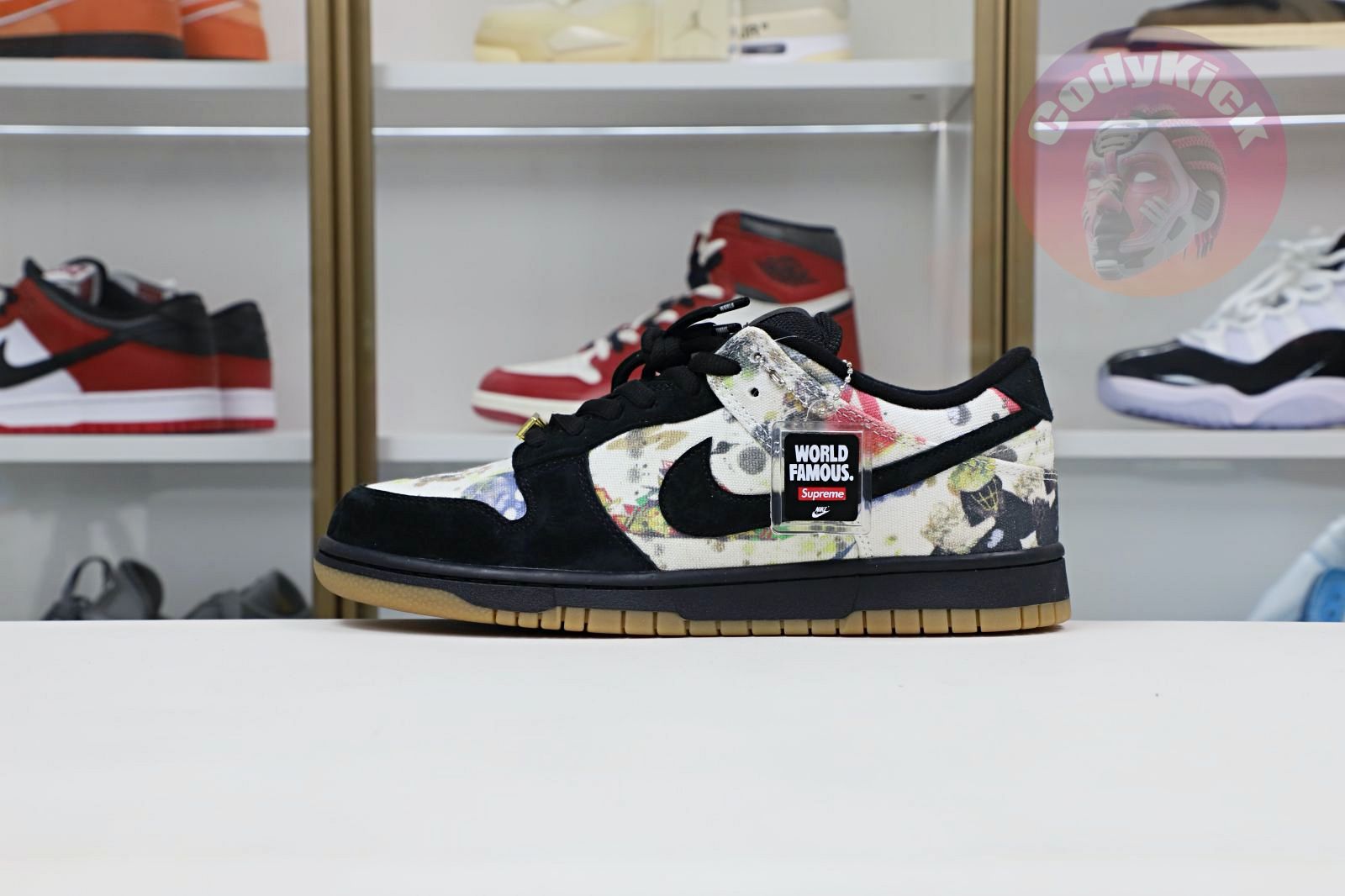 Supreme xNike SB DunkLow