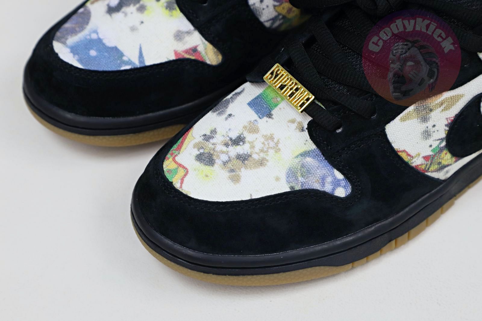 Supreme xNike SB DunkLow
