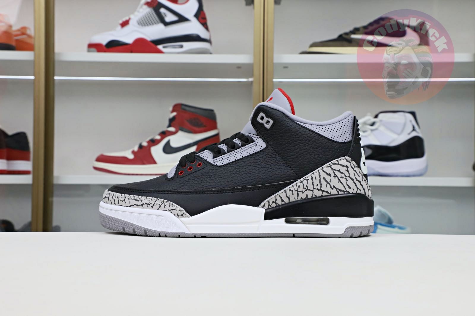 Jordan Air Jordan 3 retro blackcement  2018（854262-001）