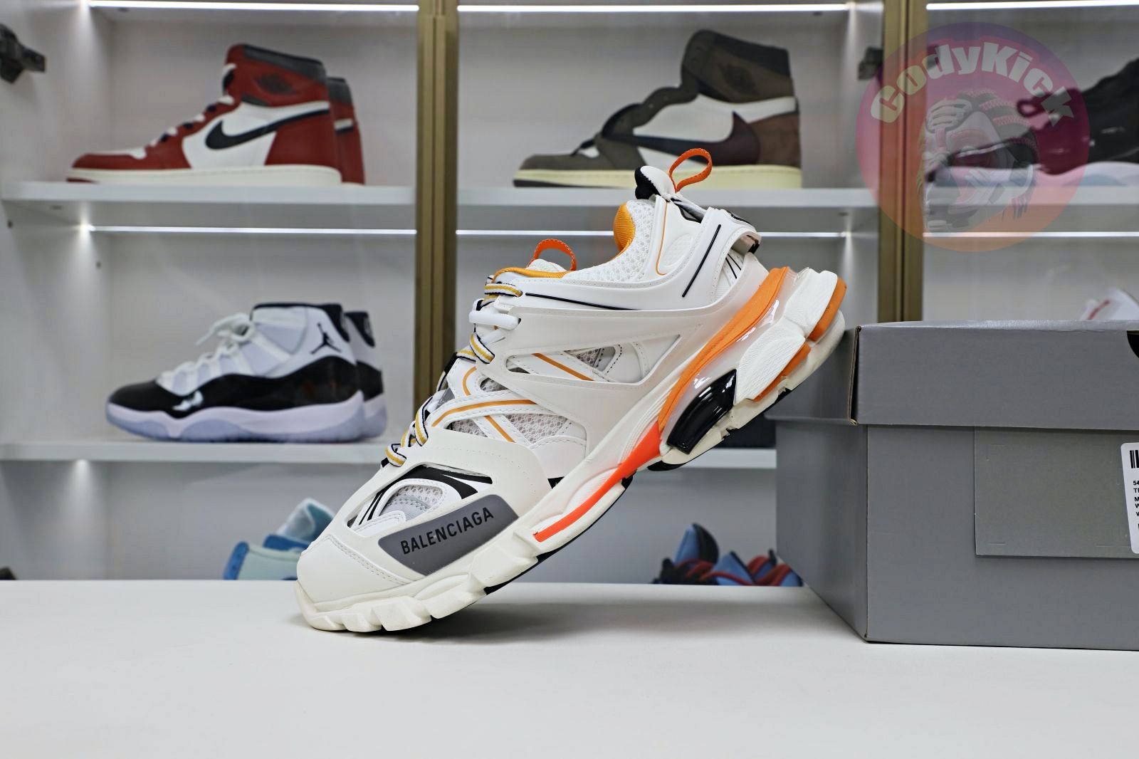 Balenciaga Track(LED)