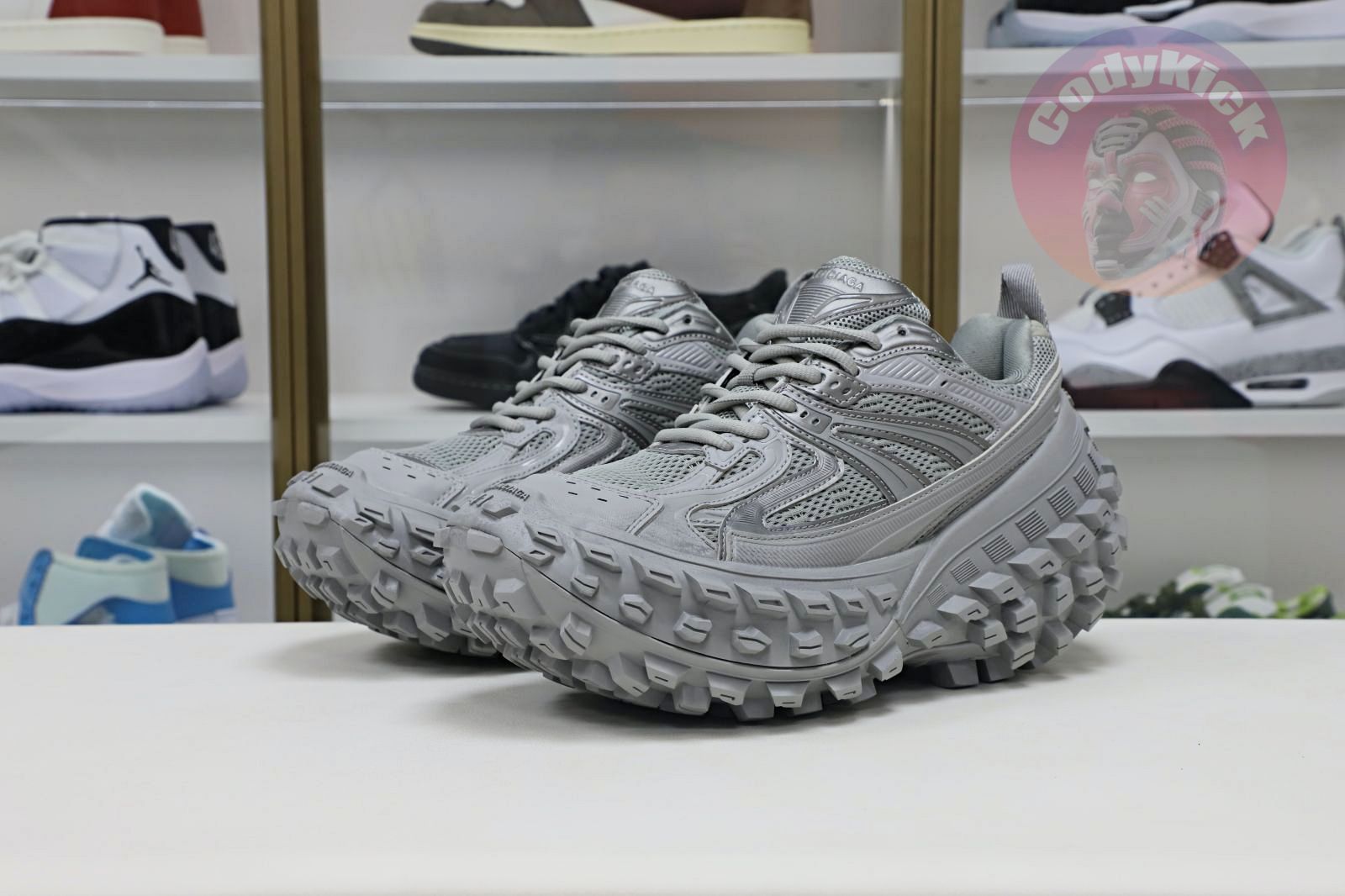 Balenciaga  Defender