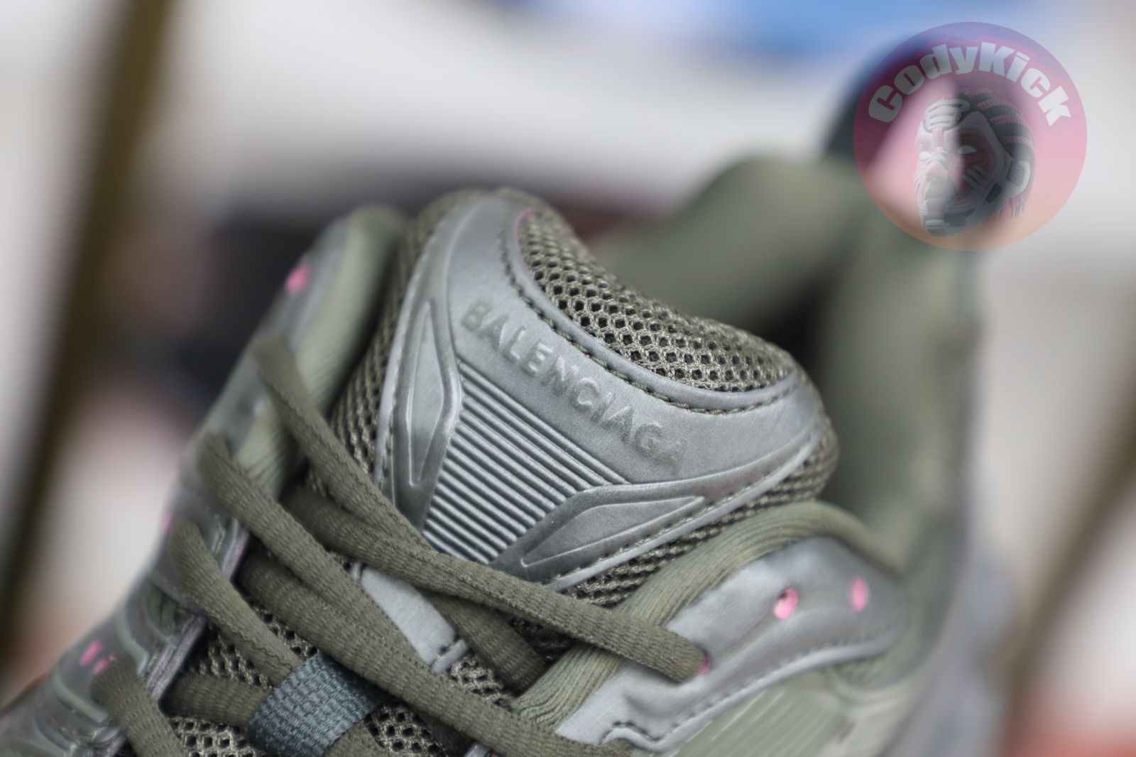 Balenciaga  Defender