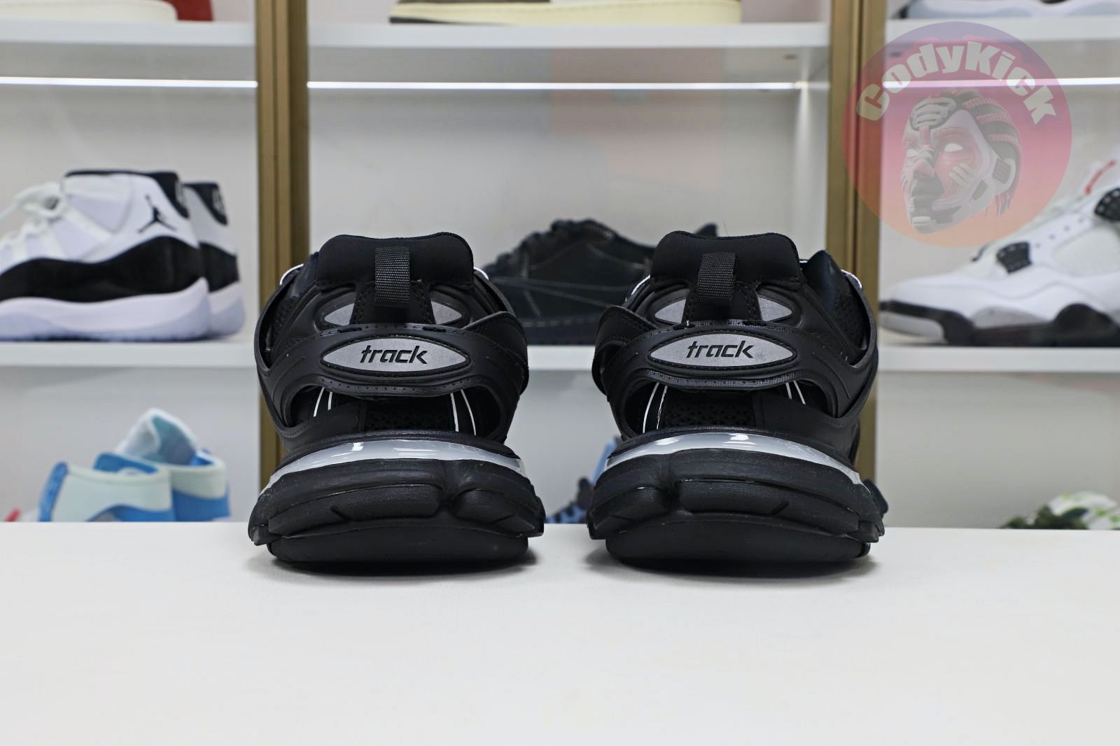 Balenciaga Track（LED）