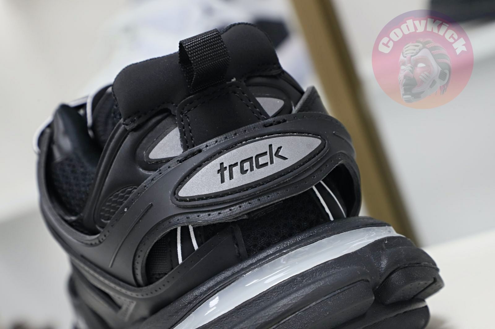 Balenciaga Track（LED）