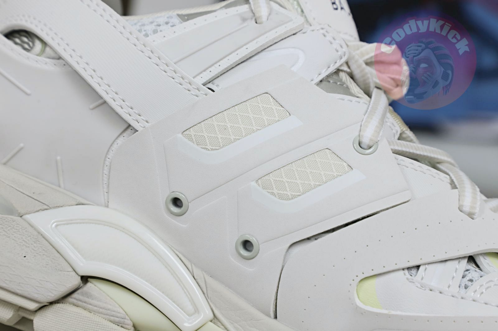 Balenciaga  Track（LED）