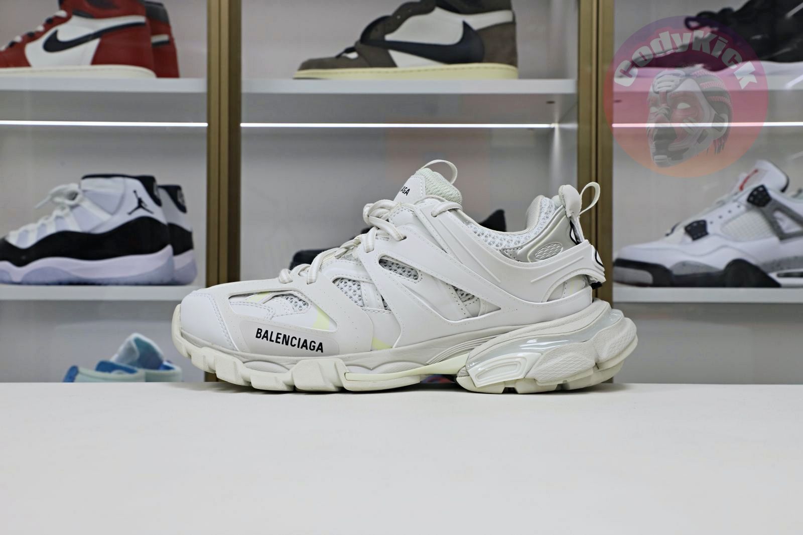 Balenciaga  Track（LED）