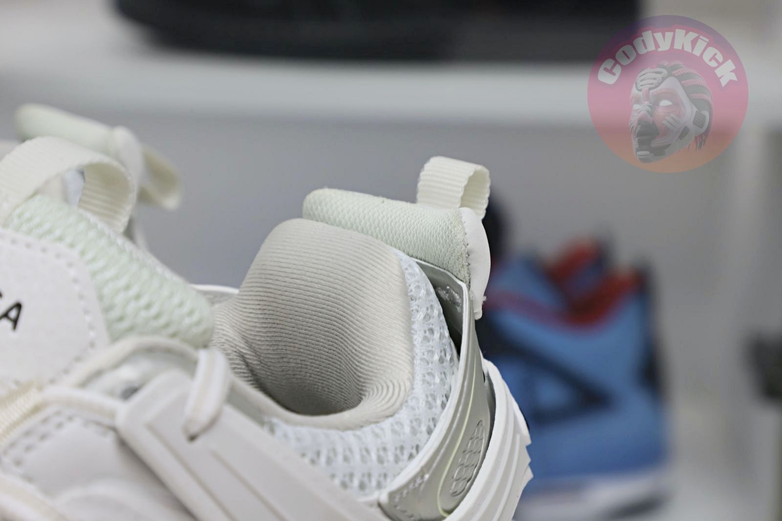 Balenciaga  Track（LED）