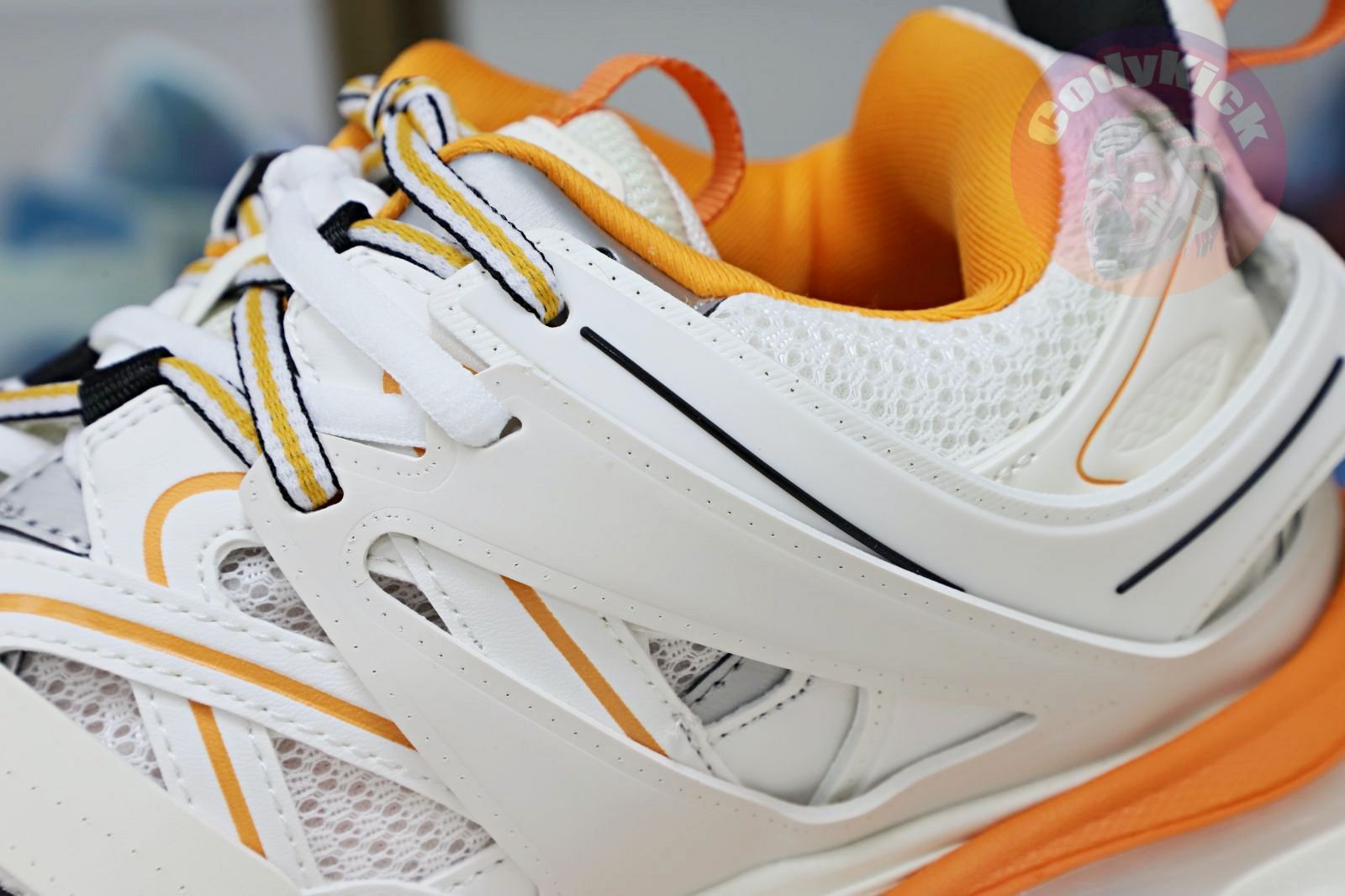 Balenciaga Track(LED)