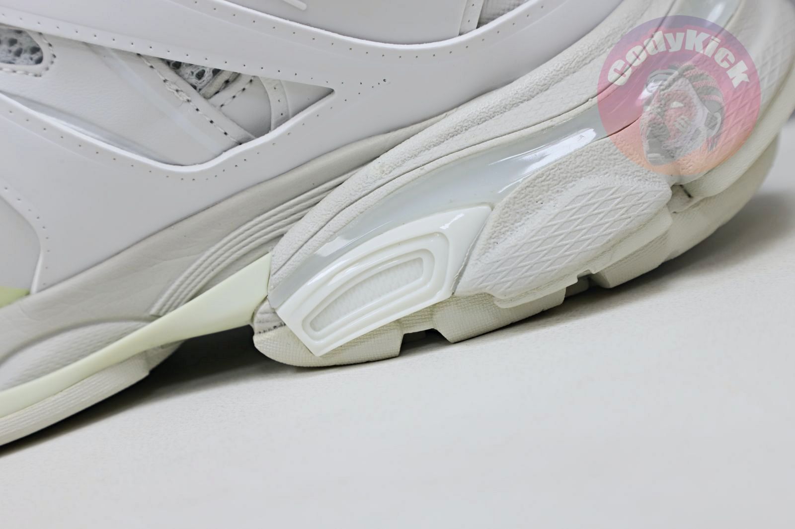 Balenciaga  Track（LED）