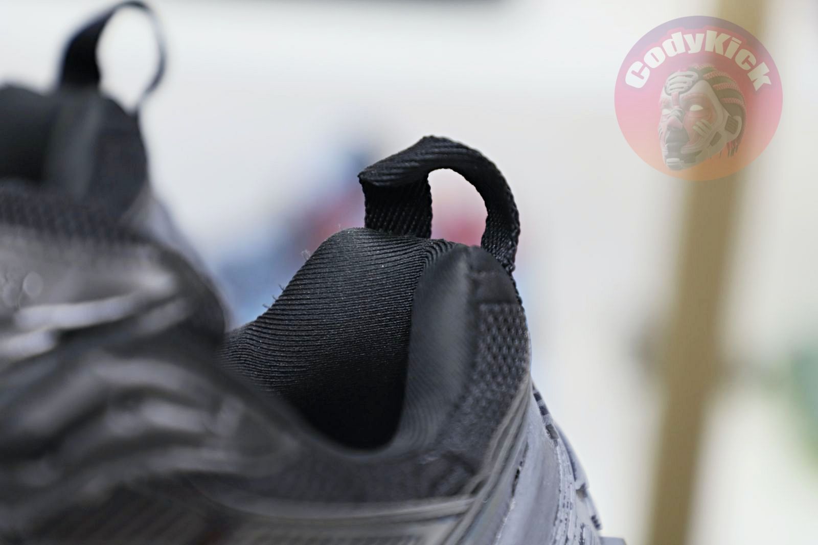 Balenciaga  Defender