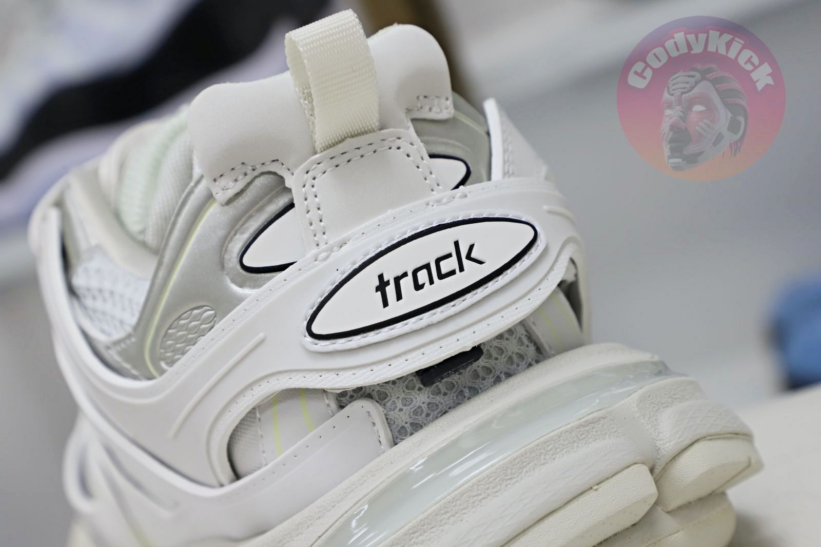 Balenciaga  Track（LED）