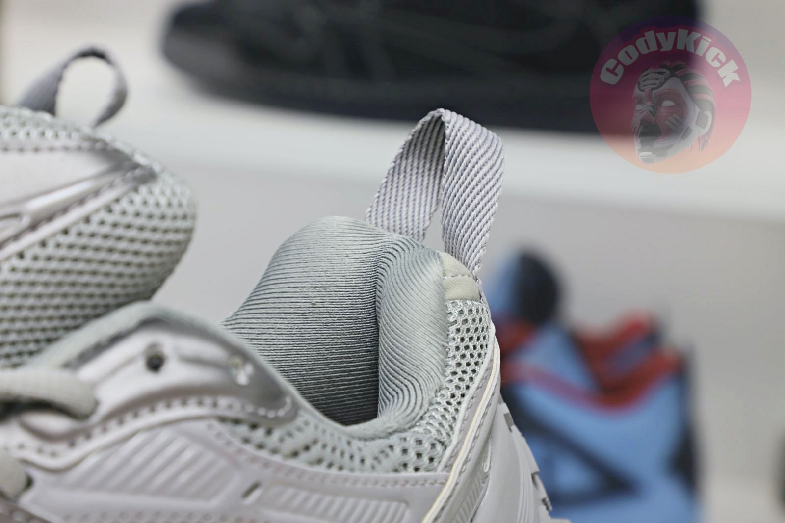 Balenciaga  Defender