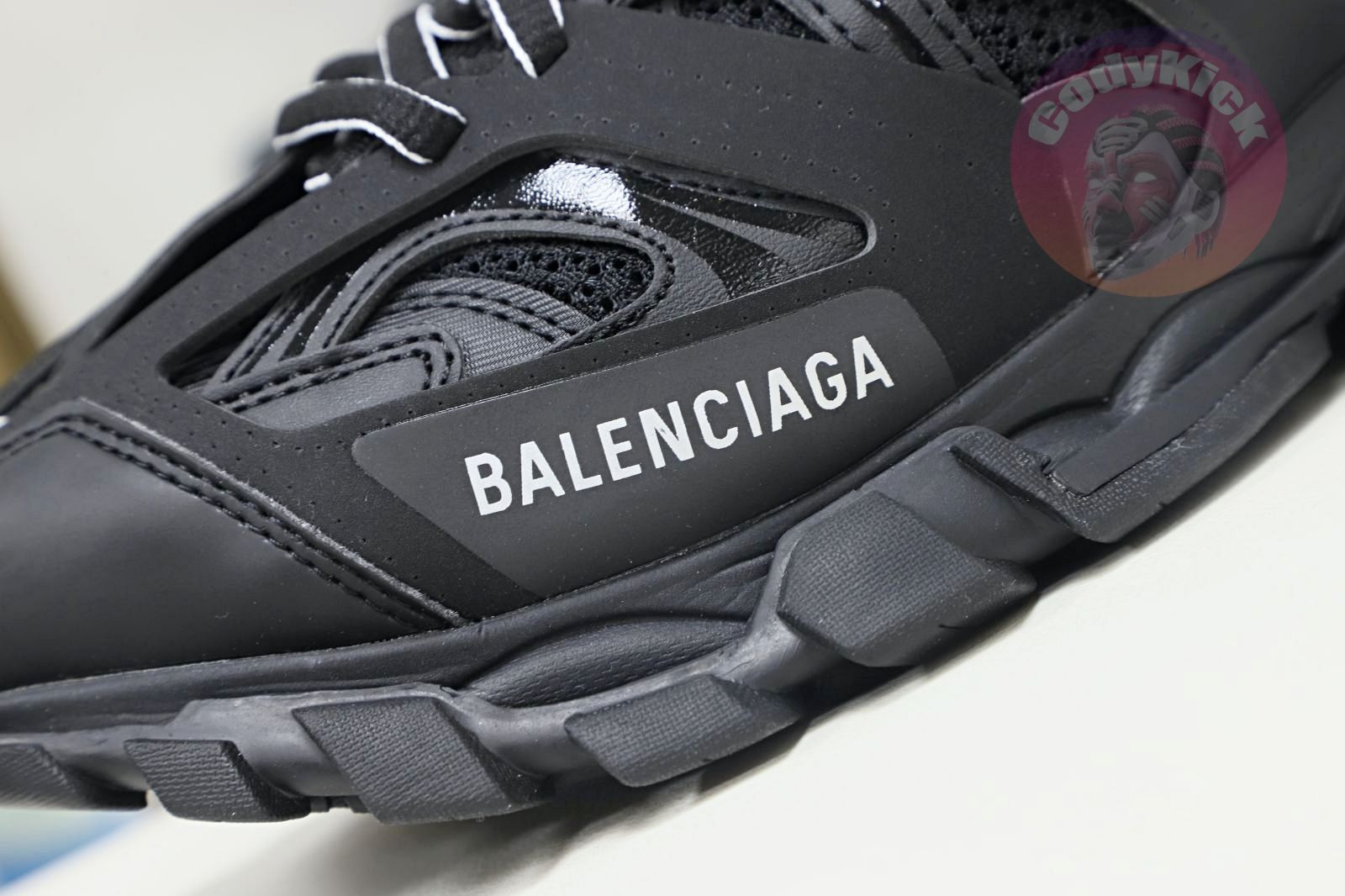 Balenciaga Track（LED）