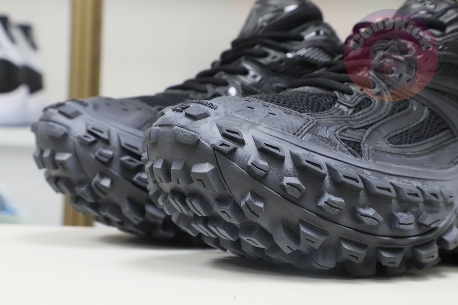 Balenciaga  Defender