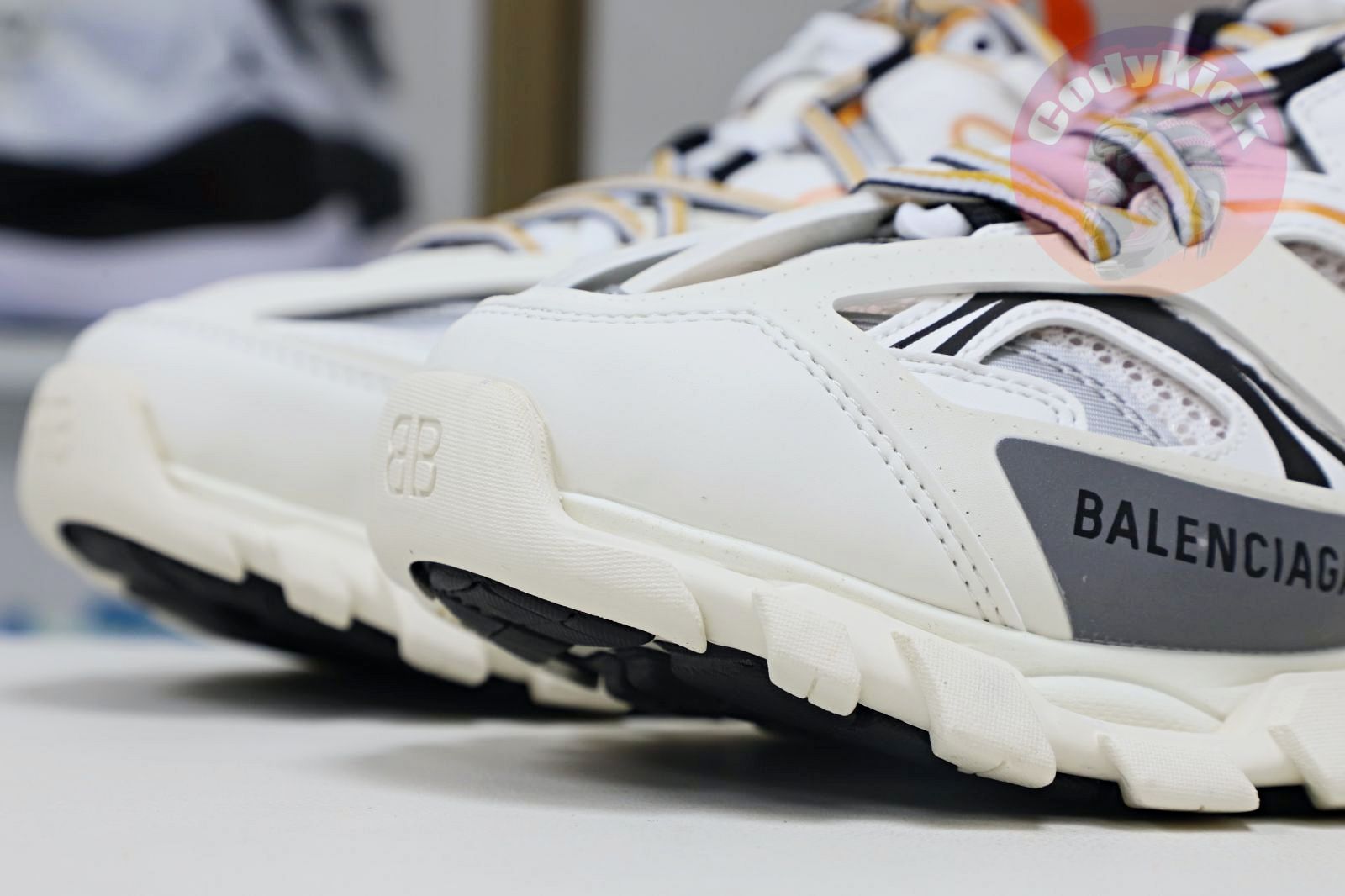 Balenciaga Track(LED)