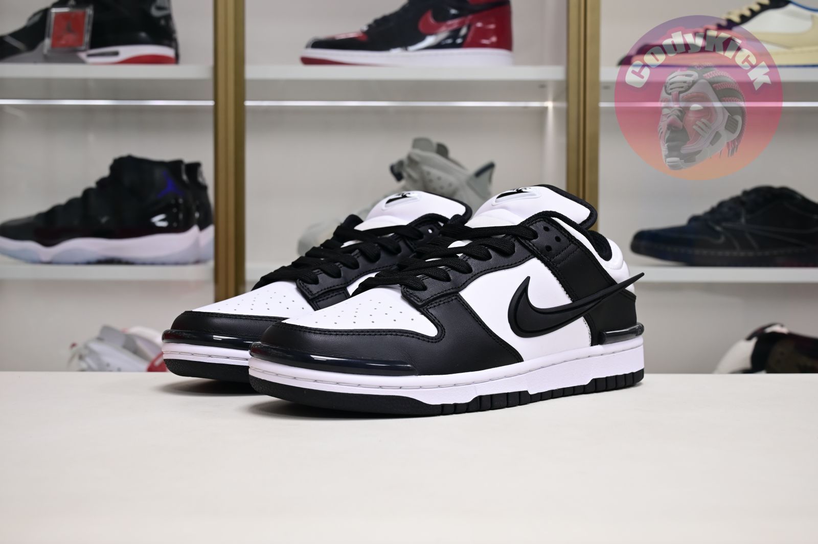 Nike DunkLowTwist