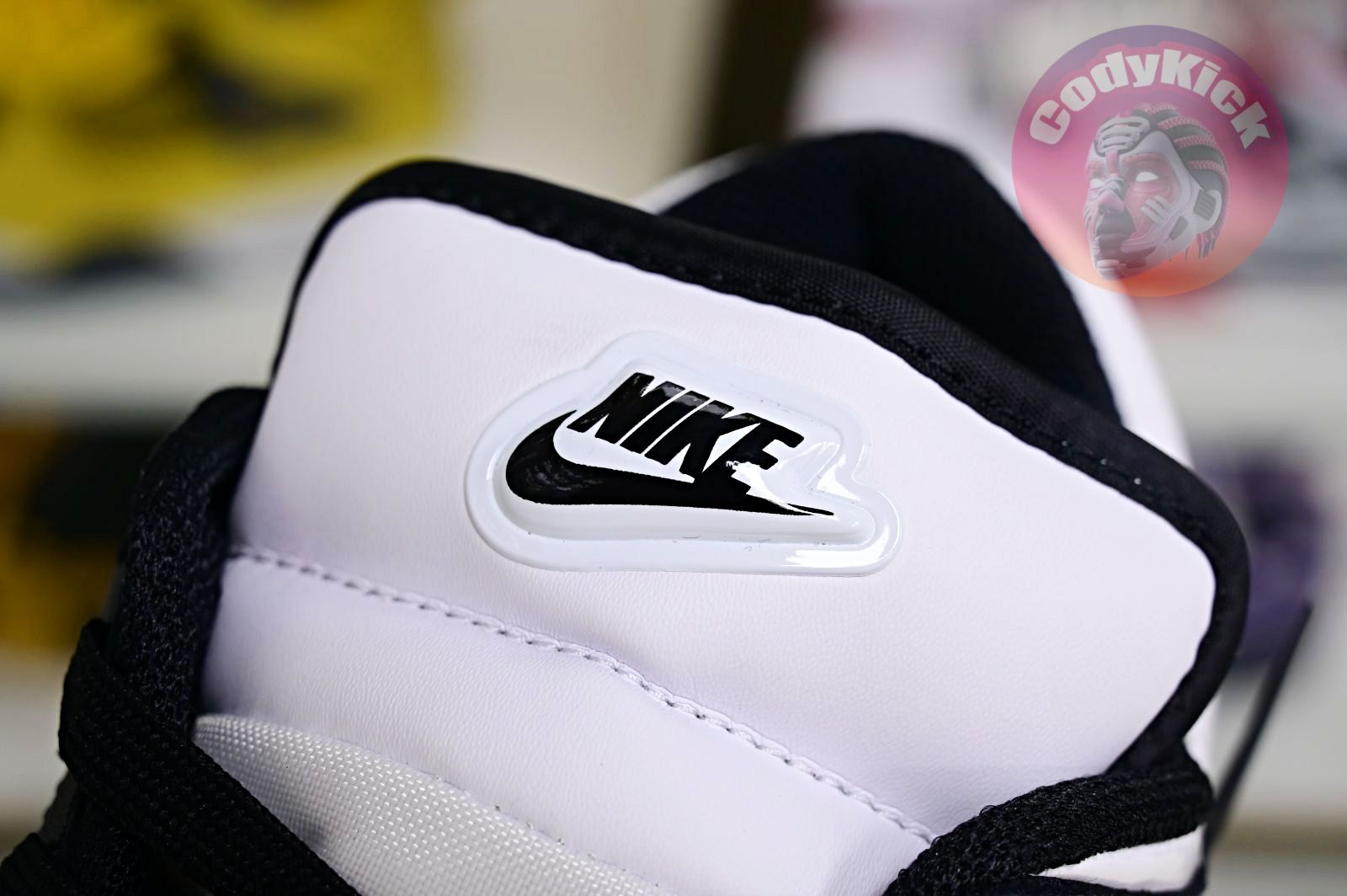 Nike DunkLowTwist