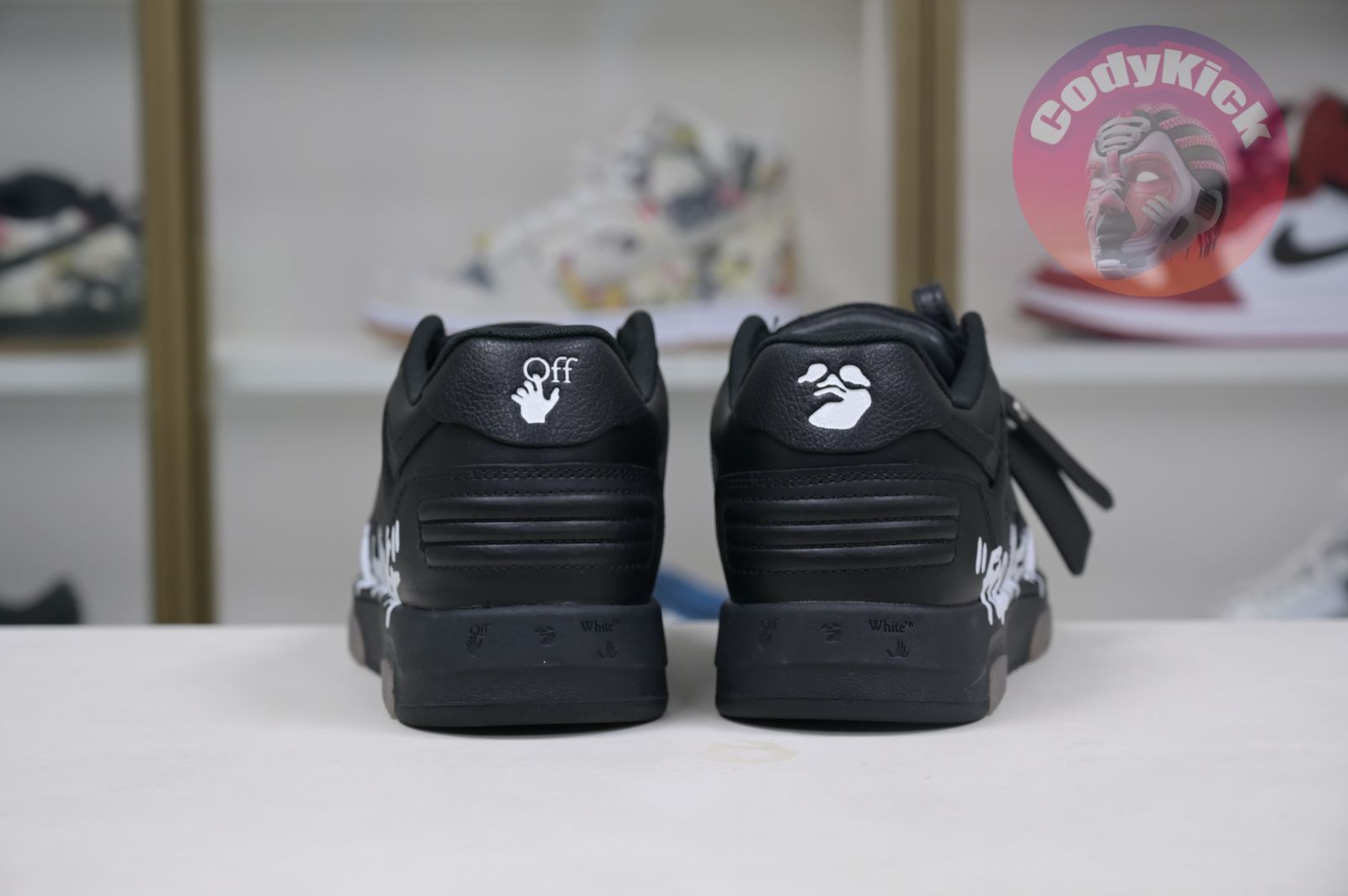 OFF-WHITE Ous Of Office