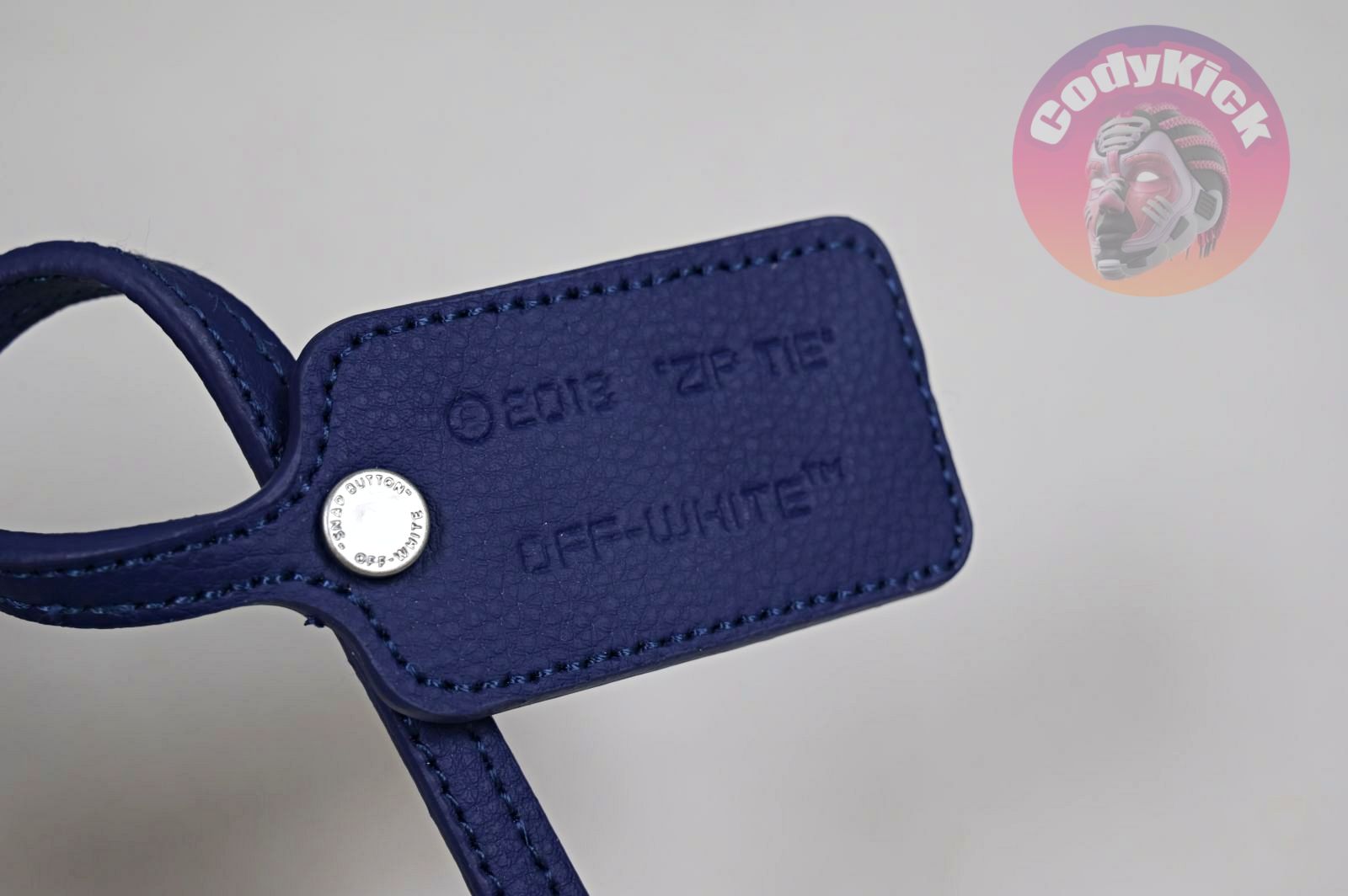 OFF-WHITE Ous Of Office