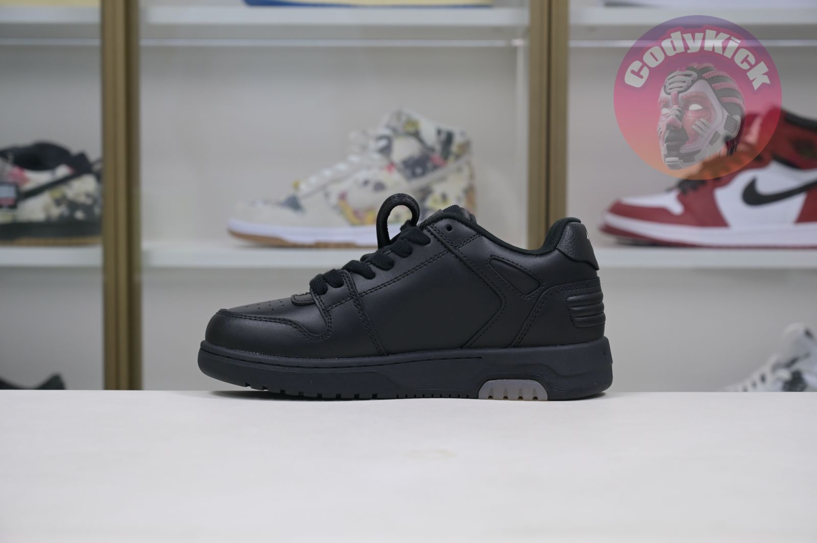 OFF-WHITE Ous Of Office