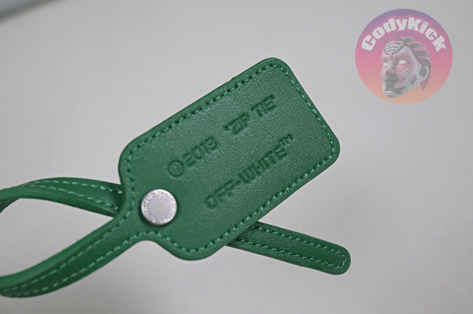 OFF-WHITE Ous Of Office