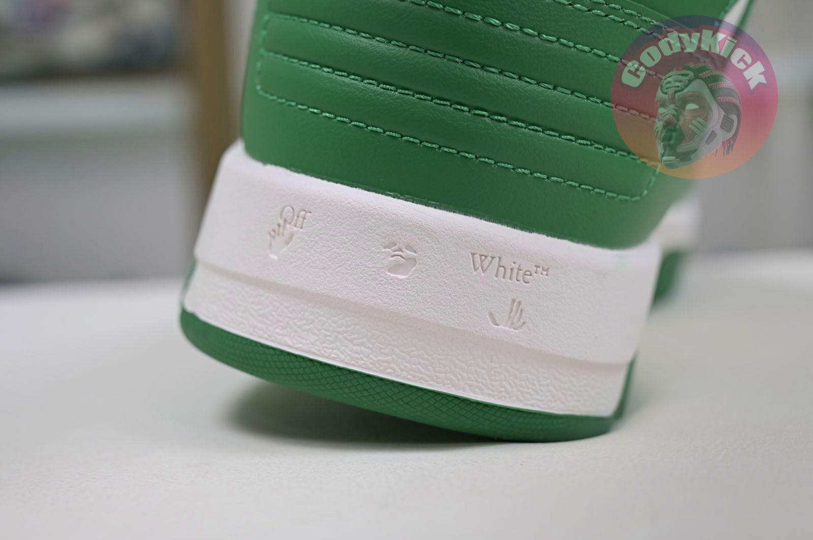 OFF-WHITE Ous Of Office