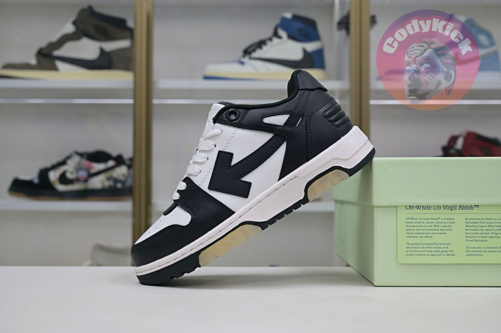 OFF-WHITE Ous Of Office