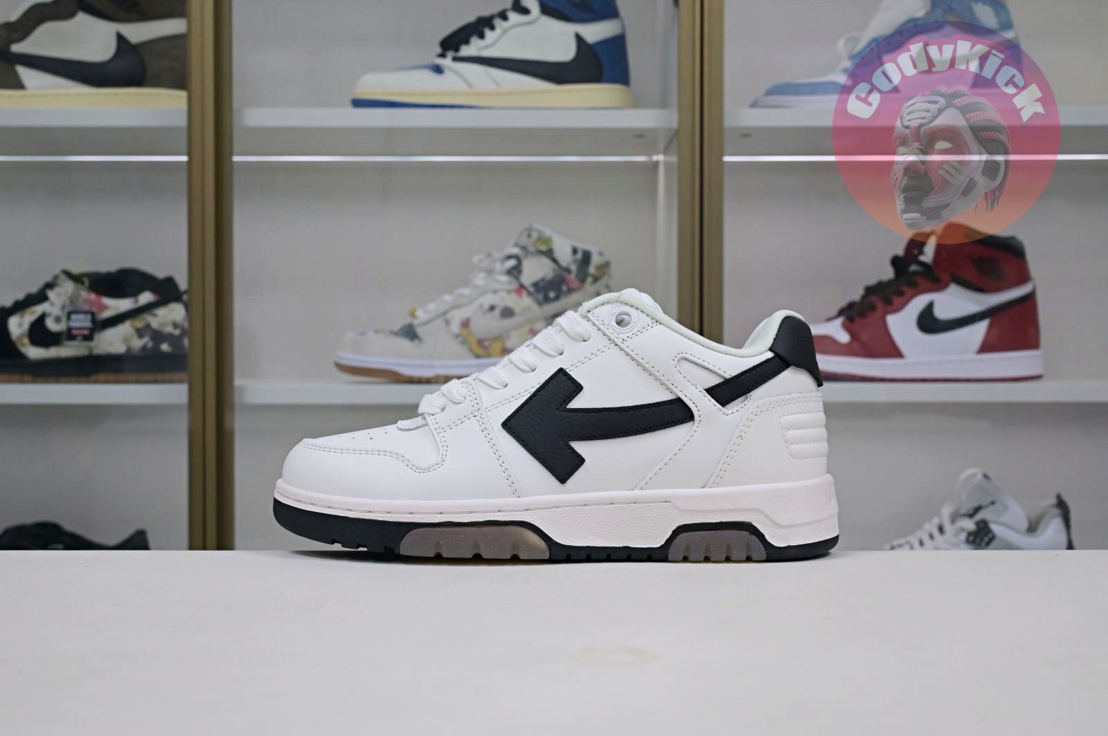 OFF-WHITE Ous Of Office