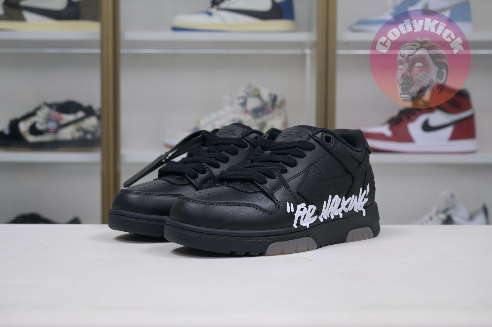 OFF-WHITE Ous Of Office
